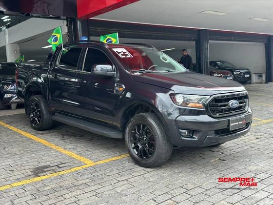 FORD RANGER 2.2 BLACK 4X2 CD 16V DIESEL 4P AUTOMÁTICO